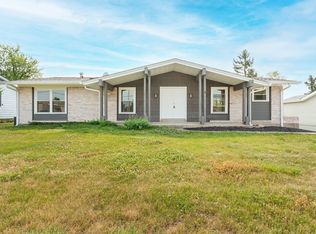 1736 Craig Rd, Saint Louis, MO 63146