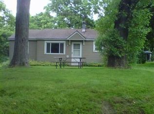 10438 N 32nd St, Richland, MI 49083