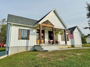 4604 N Bogardus Rd, Austin, IN 47102