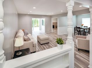 6830 Mammoth Ave, Van Nuys, CA 91405