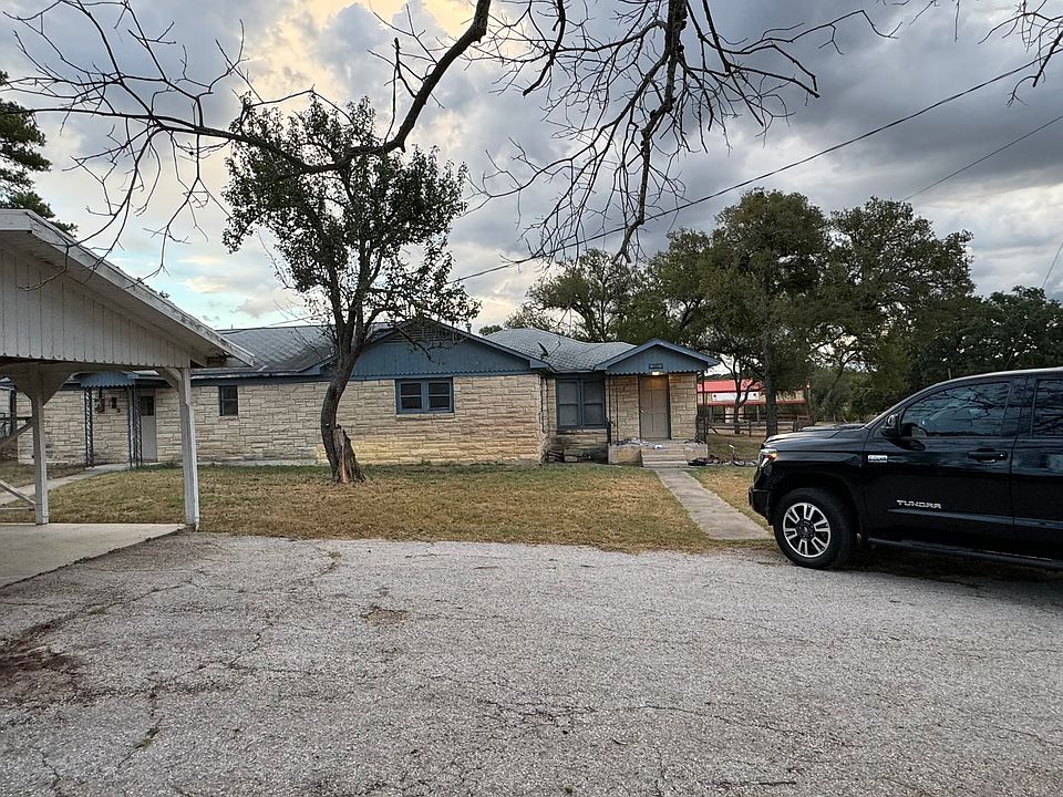 2nd image of 103 Ranch Road 2341