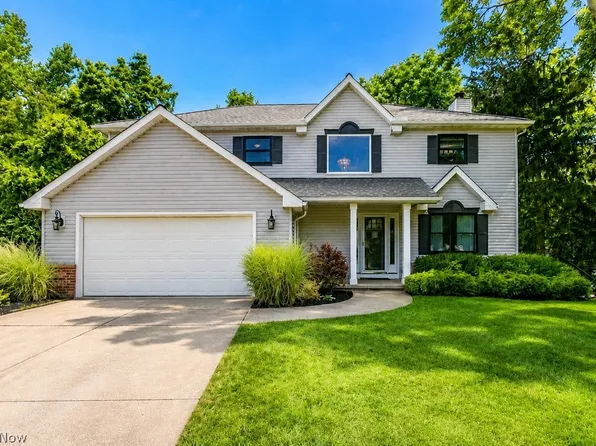 795 Meadowlark Rd, Painesville Twp, OH 44077
