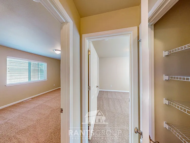 7629 Kodiak Ave NE — Photo 20