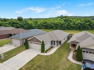 135 Brooklawn Dr, Harvest, AL 35749