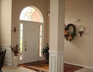2nd image of 8425 Meadowgrove Ln