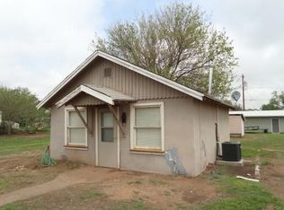 1204 Choctaw St, Alva, OK 73717