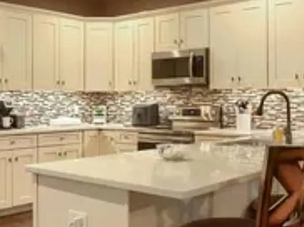 106 Cardinal Dr, Shippensburg, PA 17257