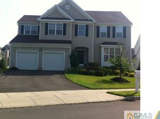 19 Paige Ter, Sayreville, NJ 08872