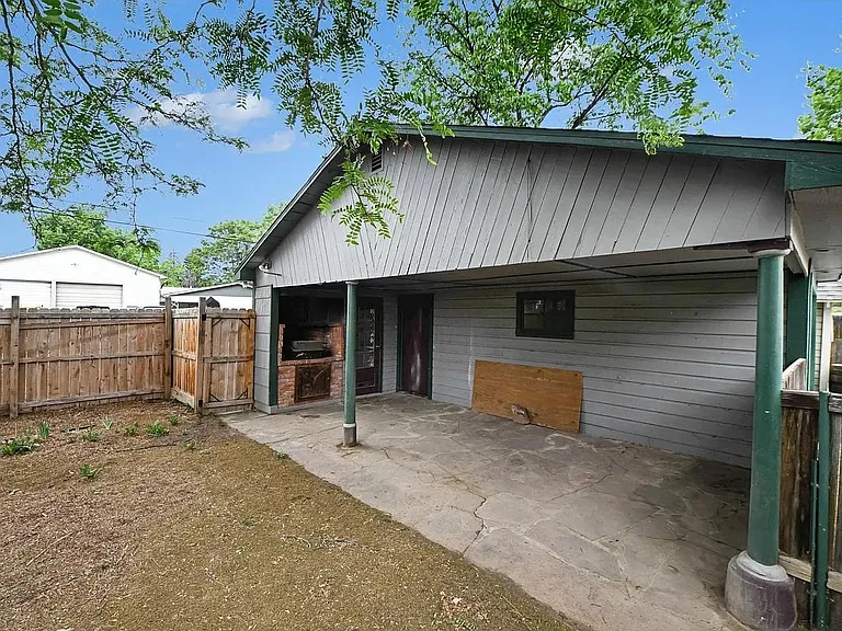 817 Garfield Ave — Photo 18