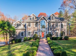 5 Bear Run, Woodbury, CT 06798