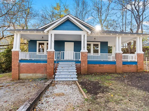 33 Fairview Ave, Ware Shoals, SC 29692