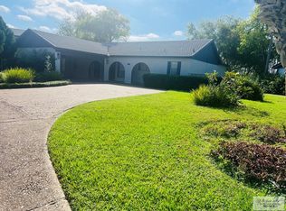 704 De Leon Ave, Rancho Viejo, TX 78575