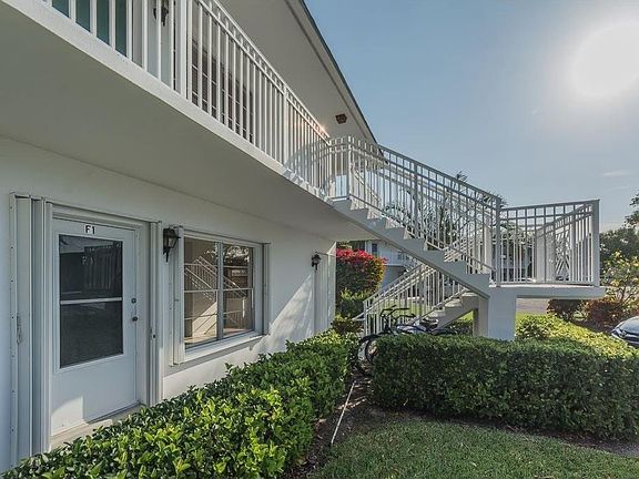 3rd image of 2800 Indian River Blvd