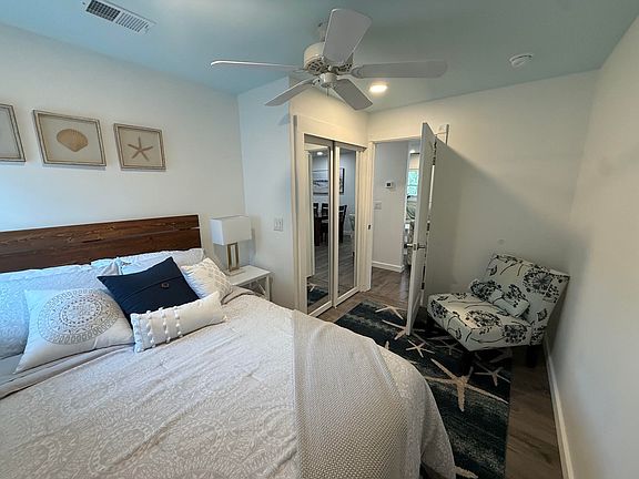 5th image of 1429 Alma St