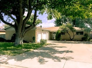 416 Alvarado Dr NE, Albuquerque, NM 87108