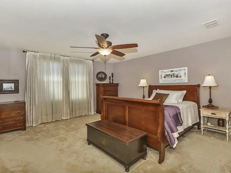 2912 Lake Terrace Dr — Photo 14