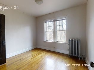 822 Reba Pl APT 3N, Evanston, IL 60202