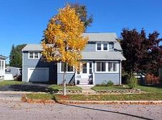 97 Bay State Rd, Worcester, MA 01606