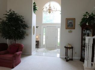 9711 Fall View Dr, Fishers, IN 46037