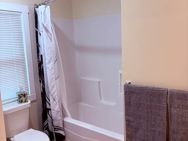 610 Thorn Hollow Rd — Photo 10