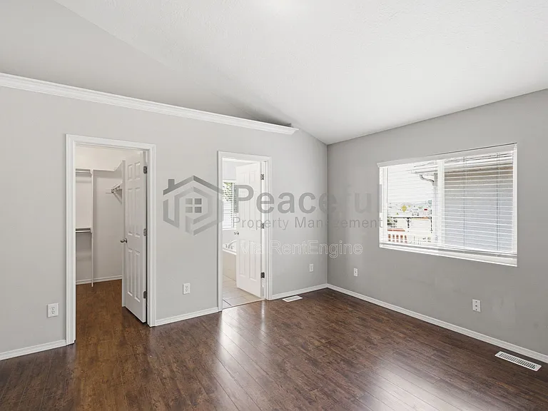 2303 W 2150th St N — Photo 11