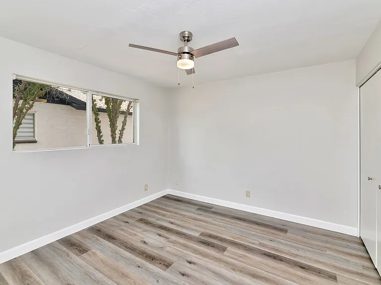 8444 E Plaza Ave — Photo 14