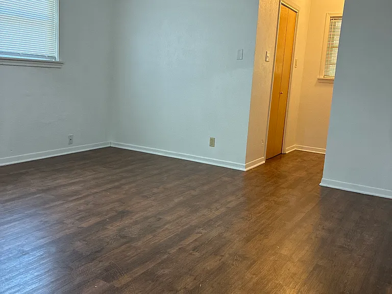 3301 Buffalo Trl — Photo 9