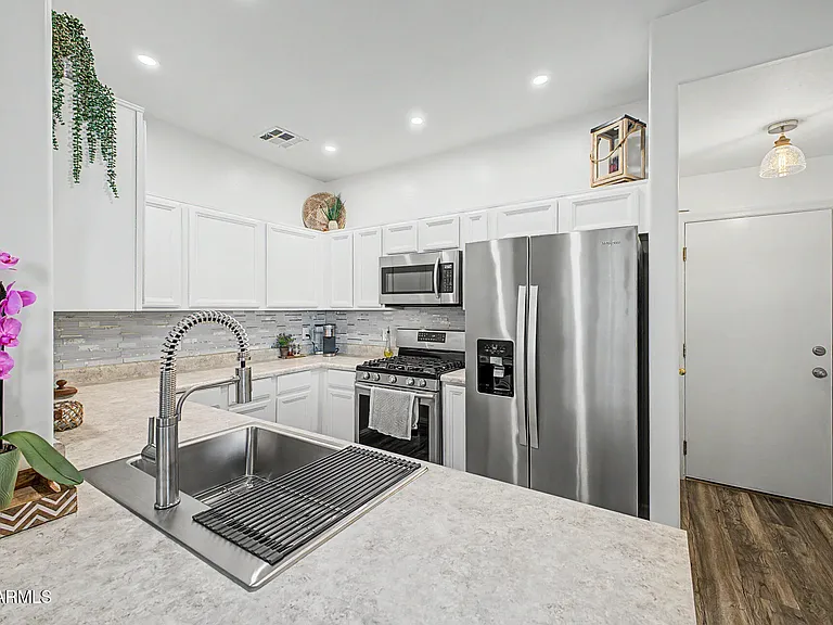 1493 S Jacana Ln — Photo 14
