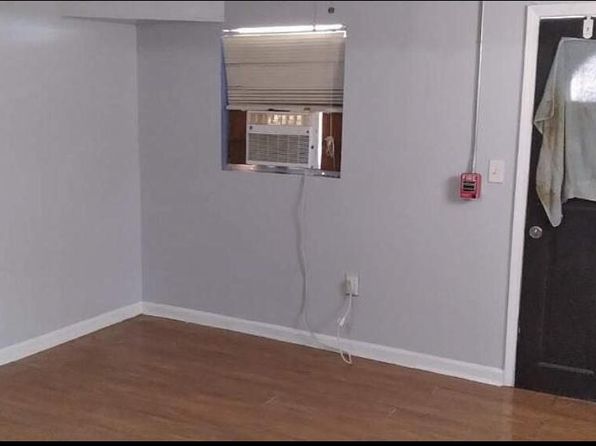 jacksonville-florida-154636371 picture