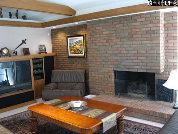5th image of 479 Saint Leger St