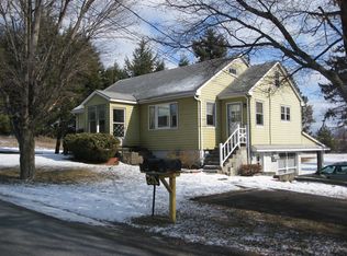 211 Eastern Pkwy, Germantown, NY 12526