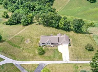 439 Piggott Ln, Alton, IL 62002