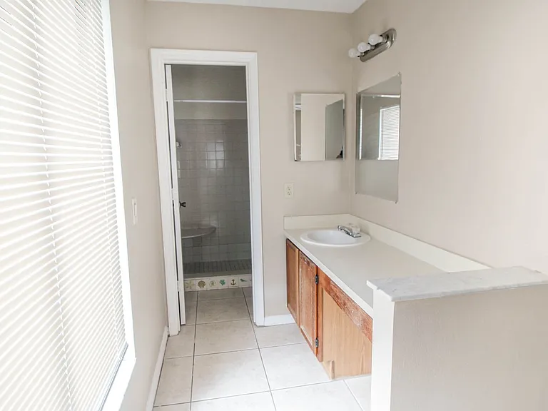9442 Torrington Ave #9442 — Photo 10