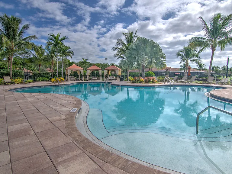 9385 Isla Bella Cir #ID1049687P — Photo 39