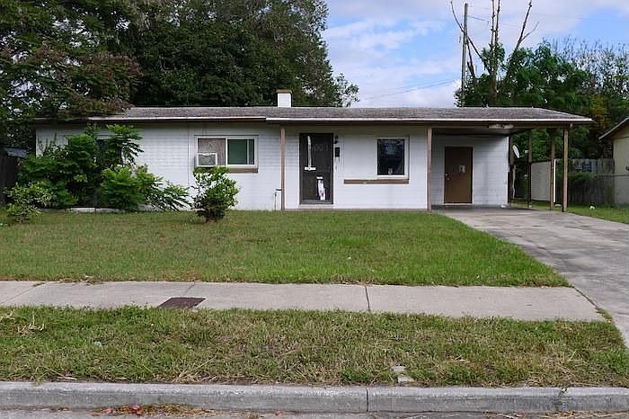 1st image of 6009 Harcourt Ave