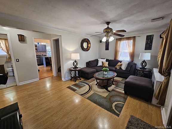 5th image of 3 Benjamin Avenue