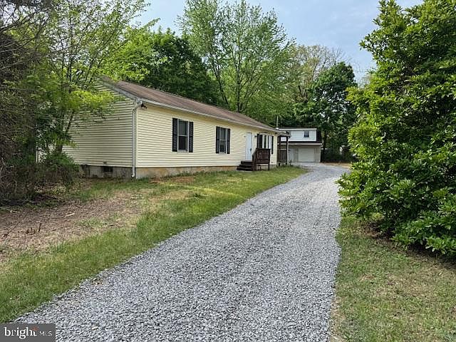 1st image of 86 Woodland Ave