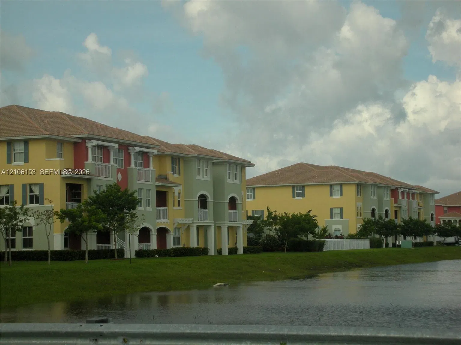 Promenade Shores At Doral — Photo 2