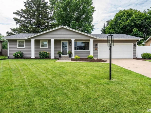 119 S Park View Dr, Park View, IA 52748