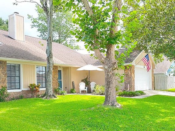 2nd image of 383 Westwind Ct