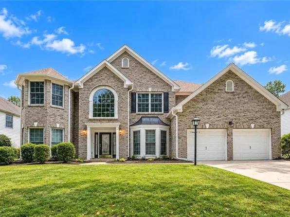 7792 Waterlace Dr, Fairburn, GA 30213