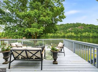 44 Bridge #4, Pipersville, PA 18947