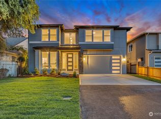 413 Rockefeller Ave, Everett, WA 98201