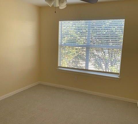 5th image of 3009 Rolling Meadow Dr