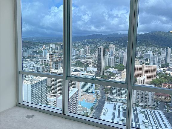 2nd image of 1631 Kapiolani Blvd APT 4201
