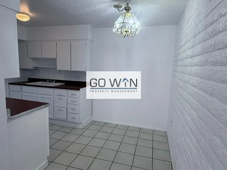 68 W Southern Ave — Photo 12