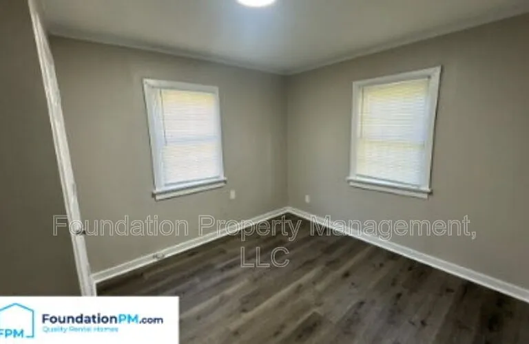 1711 S Sutton Dr — Photo 10