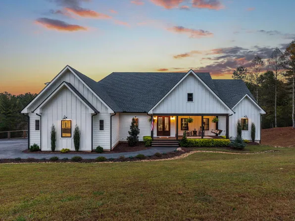 1424 Ridge Pointe Way, Blairsville, GA 30512