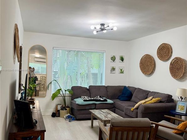 1198 Marseille Dr APT 4