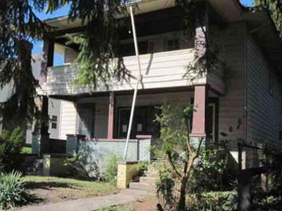 2nd image of 1710 Lumbard St